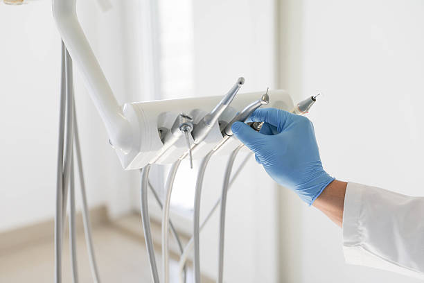24/7 Emergency Dental Implants experts in Rollingwood, CA